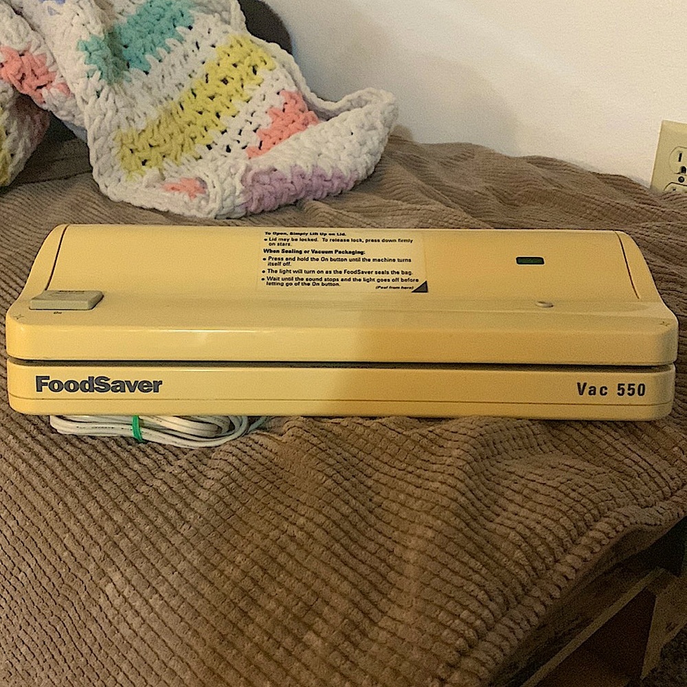 Food Saver Vac 550 food preservation vacuum sealed packaging sealing yellow - Picture 10 of 10